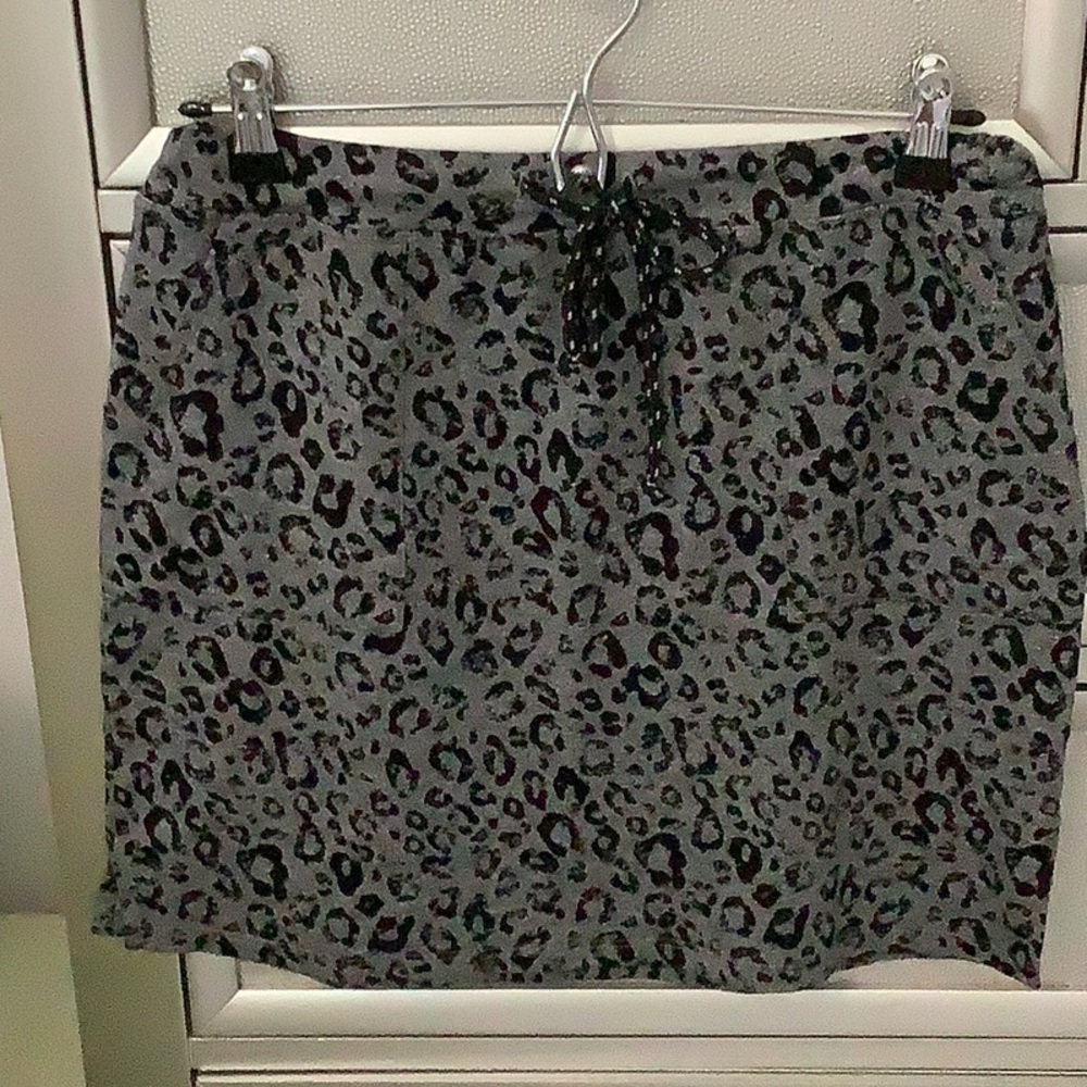 (2) Camo Sundry Evereve Skirts